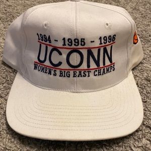 Three peat UConn Womens Basketball SnapBack 94-95-96